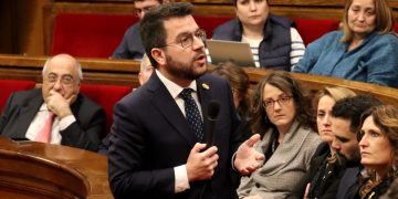 La resposta d’Aragonès a la pregunta d’Albiach sobre el Hard Rock i el transvasament de l’Ebre