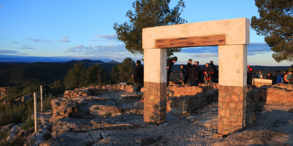 El jaciment protohistòric de la Gessera, a Caseres, recobra el seu passat sagrat coincidint amb l’equinocci de primavera