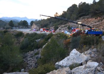 Camarles decidirà en un ple si es declaren dies de dol per la mort dels tres menors