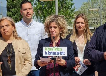 Meritxell Roigé proposa més de 500 places d’aparcament i un tren elètric a les muralles