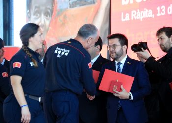 Aragonès celebra des de la Ràpita que hi ha més dones als Bombers de la Generalitat