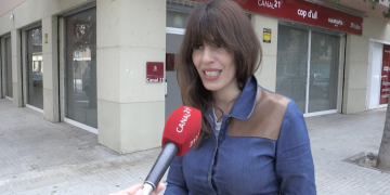 Flora Saura trenca tabús amb el seu documental sobre l’alcoholisme, èxit del ‘Sense Ficció’