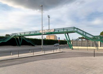 Territori instal·larà dos ascensors i adequarà la passarel·la de l’eix de l’Ebre a Ferreries