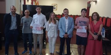 Els Premis Paco Sorolla reconeixen els treballs de recerca de dos alumnes de l’Institut Dertosa