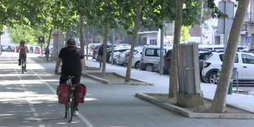 Més carrils bici al centre de Tortosa, principal demanda de Me Moc en Bici