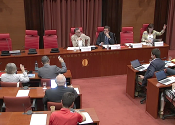 Només Junts i Vox rebutgen al Parlament implantar la T-Jove i l’ATM a l’Ebre