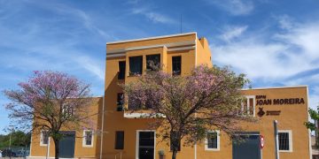 La SAMO, les ulleres de Ferreries que van voltar el món