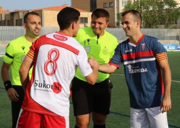 La fusió del CD Tortosa i l’Ebre Escola suposa la creació del Club Futbol Tortosa-Ebre