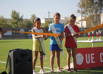Així va ser la inauguració del nou camp de gespa artificial de Campredó
