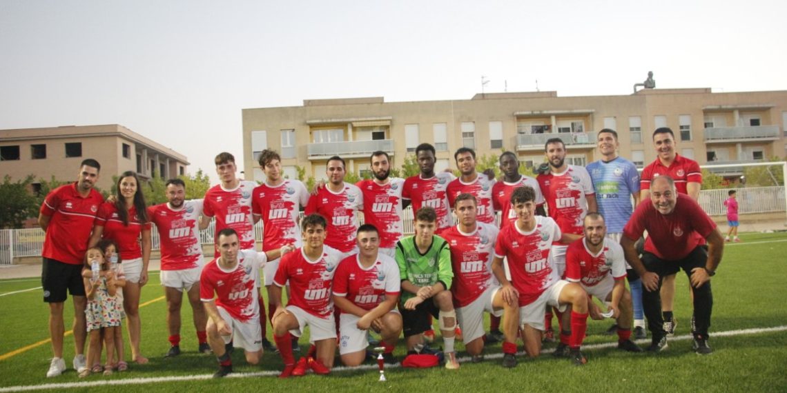 Així va ser la inauguració del nou camp de gespa artificial de Campredó