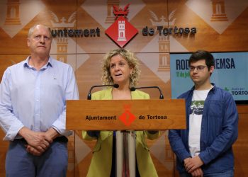 Roigé replica a Jordan que la compra de la Clínica Terres de l’Ebre només requereix l’aval del ple