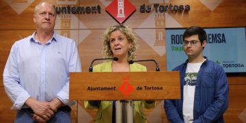 Roigé replica a Jordan que la compra de la Clínica Terres de l’Ebre només requereix l’aval del ple