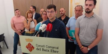 Junts ataca el govern del Baix Ebre per l’increment dels sous i càrrecs de confiança