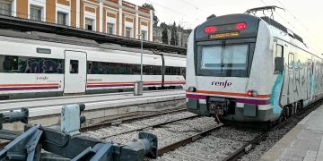 Renfe expedienta un interventor per mantenir relacions sexuals a la cabina del tren Tortosa-Barcelona