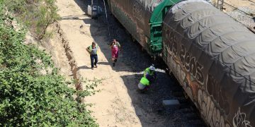 El descarrilament d’un tren de mercaderies afecta la circulació a la línia de Móra la Nova