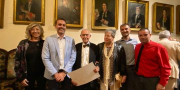 El ceramista jesusenc Joan Panisello, recongut per la Reial Acadèmia Catalana de Belles Arts Sant Jordi