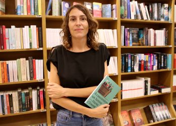 Maria Climent publica ‘A casa teníem un himne’, una història familiar sobre tres dones distanciades i diferents