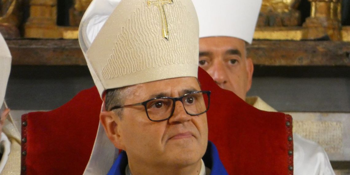 [#Galeria] Les imatges de la presa de possessió de Gordo com a bisbe de Tortosa