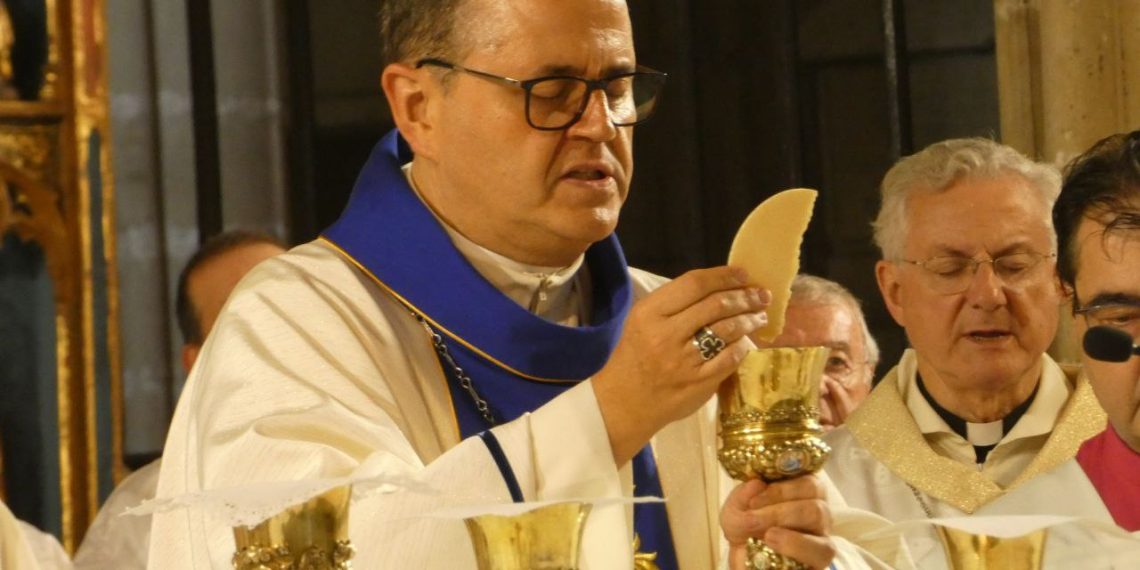 [#Galeria] Les imatges de la presa de possessió de Gordo com a bisbe de Tortosa