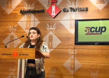 La CUP Tortosa torna a demanar un pista sintètica com a alternativa a la pista de gel