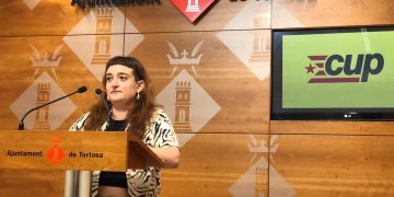 La CUP Tortosa torna a demanar un pista sintètica com a alternativa a la pista de gel