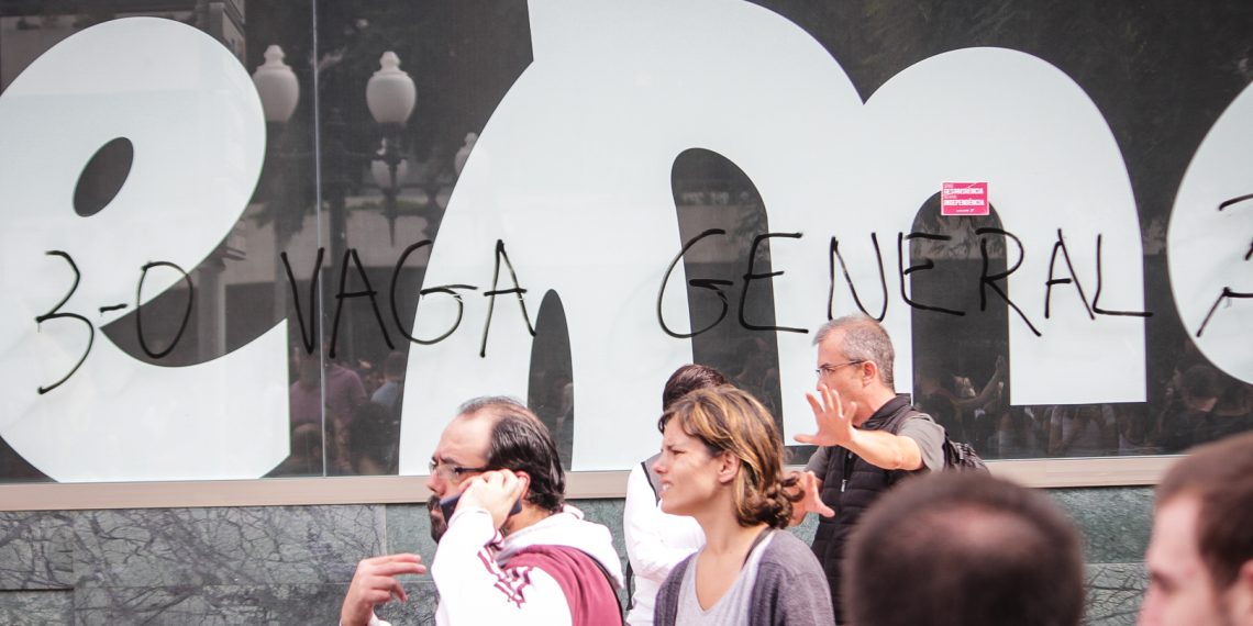 Quan un vaixell s’enfonsa el capità és l’últim a abandonar, però tu te’n vas anar el primer