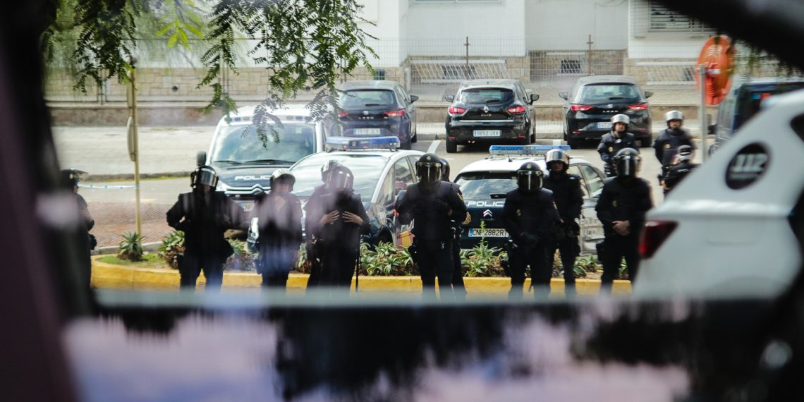 Quan un vaixell s’enfonsa el capità és l’últim a abandonar, però tu te’n vas anar el primer