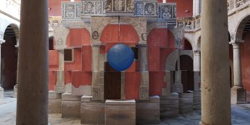 El jurat del festival A Cel Obert premia ‘Trasver’, la instal·lació dels Reials Col·legis