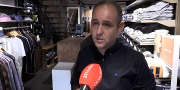 Descomptes d’octubre en algunes botigues com a alternativa a la falta de Bons Tortosa