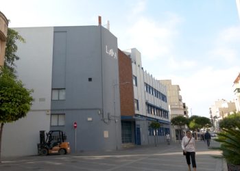 Amposta autoritza la reobertura de la discoteca Legend al local de la Lira