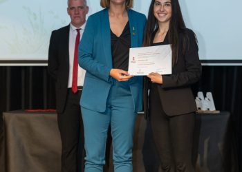 Un aplicador de tampons fet de clofolla d’arròs, Premi de Recerca al Batxillerat ’Ciutat d’Amposta’