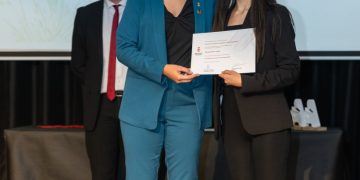 Un aplicador de tampons fet de clofolla d’arròs, Premi de Recerca al Batxillerat ’Ciutat d’Amposta’