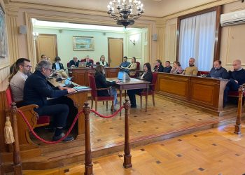 Amposta aprova el pressupost del 2024, un 3% inferior per la no pujada dels impostos