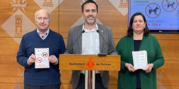 Nova campanya de civisme de Tortosa contra els excrements de gossos al carrer