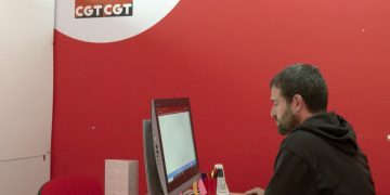 La CGT diu que alumnes de l’institut de l’Ebre treballen ‘sense contracte per 3,5 euros l’hora’