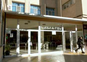 L’Institut de l’Ebre celebra el primer claustre de professorat després d’esclatar la polèmica