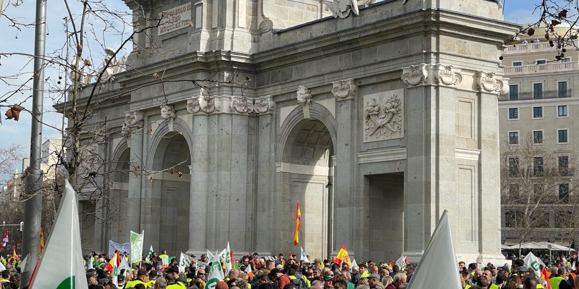La pagesia ebrenca també fa sentir el seu malestar en la gran manifestació de Madrid