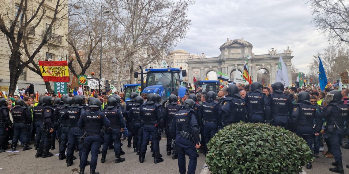 La pagesia ebrenca també fa sentir el seu malestar en la gran manifestació de Madrid