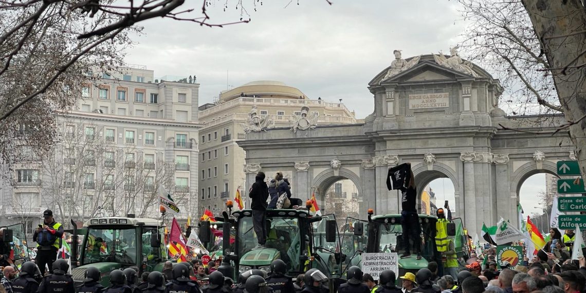 La pagesia ebrenca també fa sentir el seu malestar en la gran manifestació de Madrid