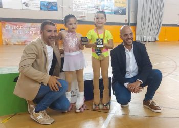 La bonica història de dos petites patinadores als Jocs Esportius del Baix Ebre
