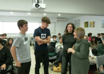 Així és el projece d’intercanvi digital que realitza l’Institut de Roquetes amb l’Institut Dertosa i centres de Croàcia i Turquia