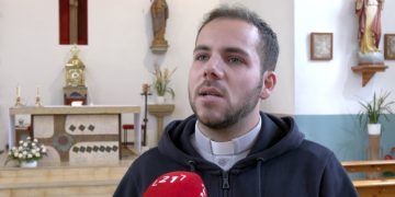 Santi Martínez, el mossèn del Montsià que és un dels més joves de Catalunya