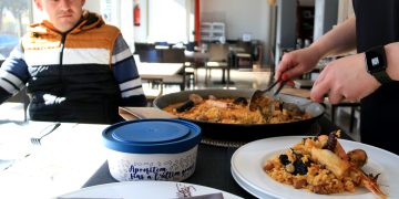 L’Arrossera del Montsià tanca el cercle amb una carmanyola de clofolla d’arròs per emportar-se el menjar del restaurant