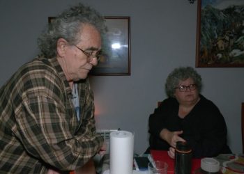 Endesa talla la llum a un matrimoni de la Ràpita, tot i ser persones dependents