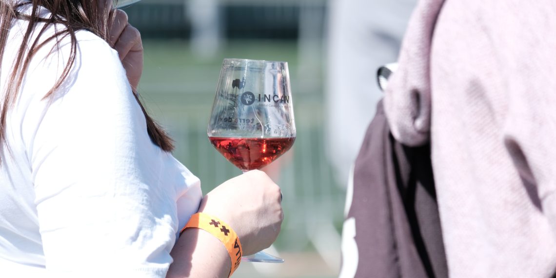 Les millors imatges del festival Cruïlla DO Terra Alta, amb totes les entrades venudes per a Gertrudis i Oques Grasses