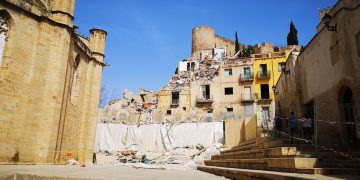 Tortosa aprova l’enderroc dels altres tres immobles desocupats de plaça de l’Absis