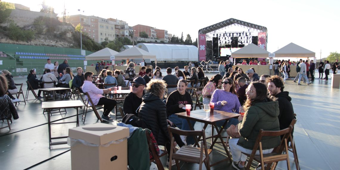 Les millors imatges del festival Cruïlla DO Terra Alta, amb totes les entrades venudes per a Gertrudis i Oques Grasses
