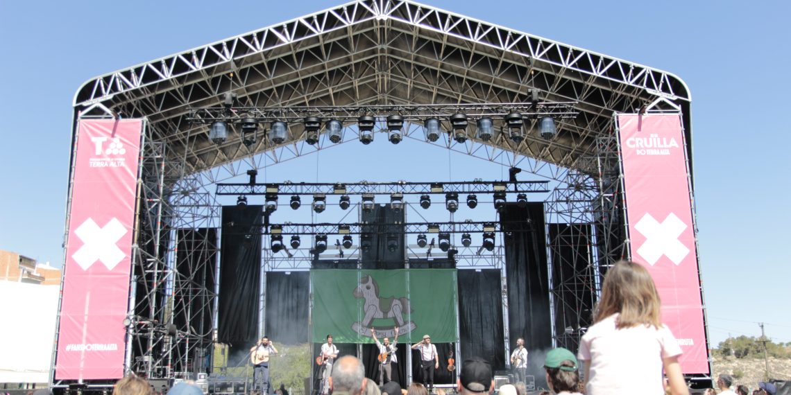 Les millors imatges del festival Cruïlla DO Terra Alta, amb totes les entrades venudes per a Gertrudis i Oques Grasses