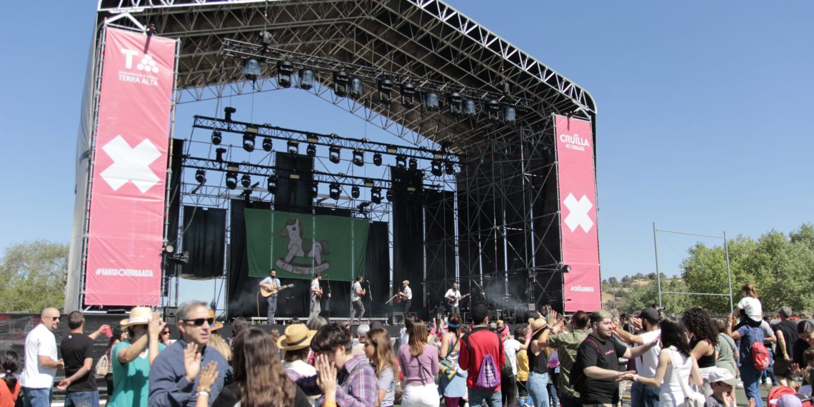 Les millors imatges del festival Cruïlla DO Terra Alta, amb totes les entrades venudes per a Gertrudis i Oques Grasses