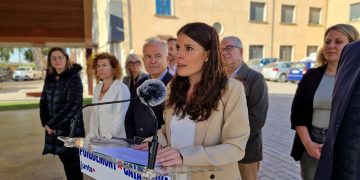 Mònica Sales comença la precampanya de Junts pel 12-M des de la Pèrgola de Jesús